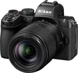 Nikon Z 50II systeemcamera met DX 18-140mm lens