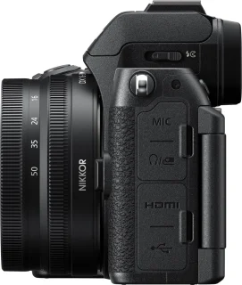 Nikon Z 50II systeemcamera met DX 18-140mm lens