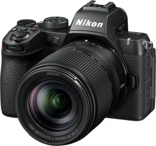 Nikon Z 50II systeemcamera met DX 18-140mm lens