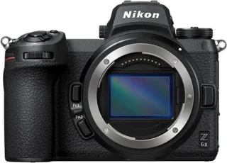 De Nikon Z6 II: Kracht en Snelheid in een Compacte Body