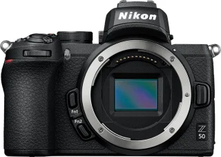 Nikon Z50 Systeemcamera met 18-140mm lens