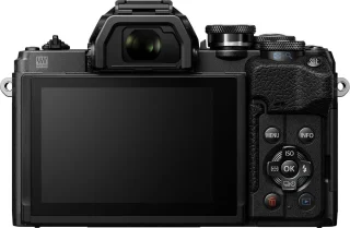 Olympus OM-D E-M10 Mark IV Systeemcamera + 14-150mm Lens Zwart