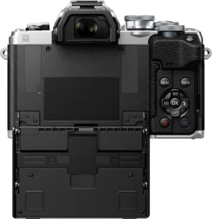Olympus OM-D E-M10 Mark IV Systeemcamera + 14-150mm Zilver