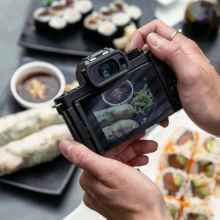 Panasonic Lumix DC-G100 + 12-32mm lens zwart