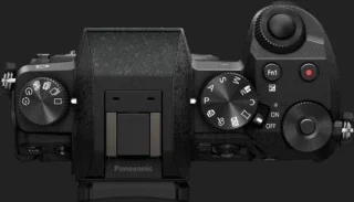 Panasonic Lumix DMC-G7 + 14-42mm Lens Zwart