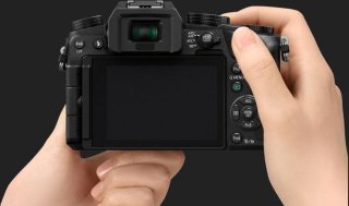 Panasonic Lumix DMC-G7 + 14-42mm Lens Zwart