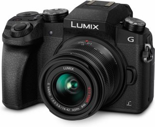 Panasonic Lumix DMC-G7 + 14-42mm Lens Zwart