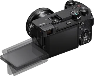 Sony A6700 + 16-50mm E-mount lens Zwart