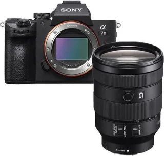 Sony A7 III + 24-105mm f/4 Zwart