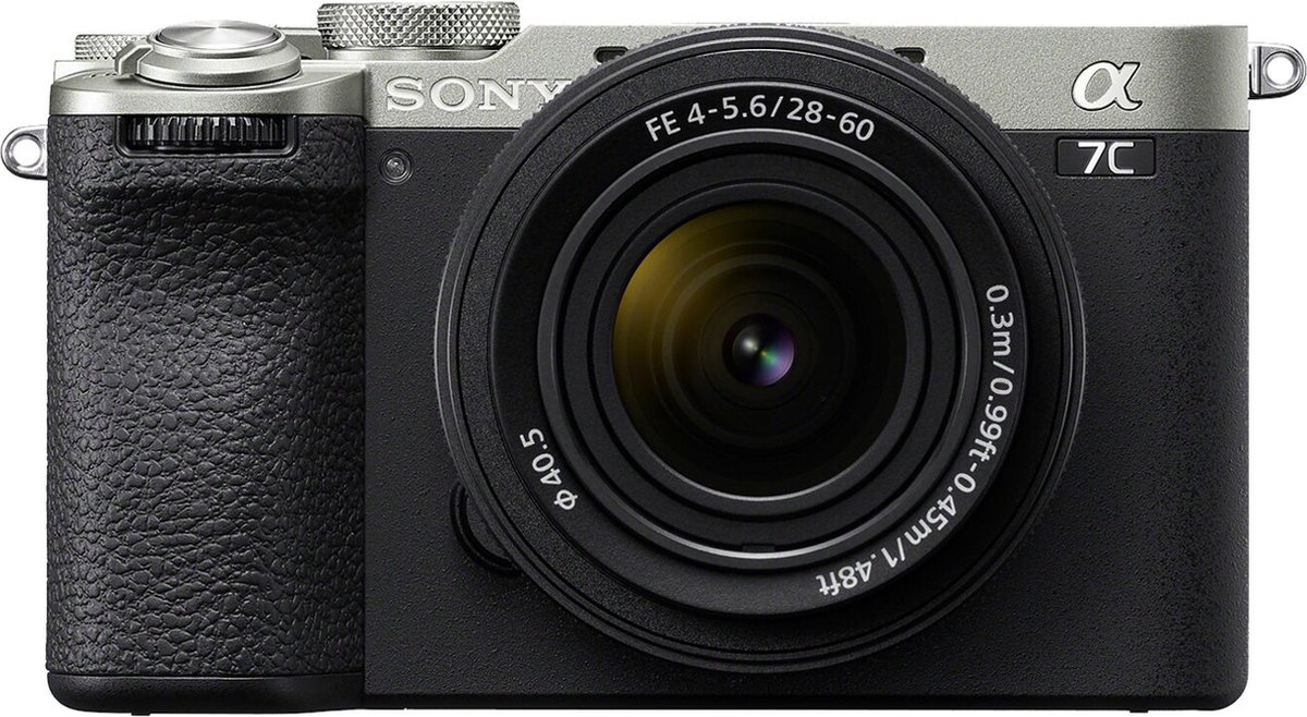 De Sony A7C II systeemcamera met 28-60 mm lens zilver in één oogopslag