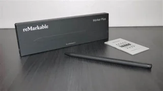 reMarkable 2 Tablet met Marker PLUS en Antraciet Hoes