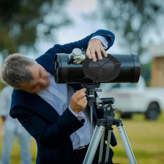 Bahtinov Focus Hood – Herringbone Plaat voor Refractor en Dobsonian