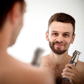 AG250 All In One Scheerset - Bodygroomer mannen - Nat en droog - Waterproof- Trimmer - Scheerapparaat - Scheren - Draadloos - Tondeuse - Hair, Body & Face- Baardtrimmer