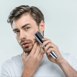 Hatteker 5-in-1 Tondeuse voor Heren – Baardtrimmer, Haartrimmer & Bodygroomer – Professioneel en Oplaadbaar