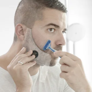 InnovaGoods Hipster Barber scheervorm en oplaadbare tondeuse set
