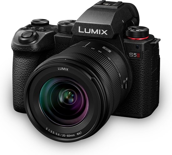 Panasonic Lumix S5II systeemcamera met 20-60mm lens review