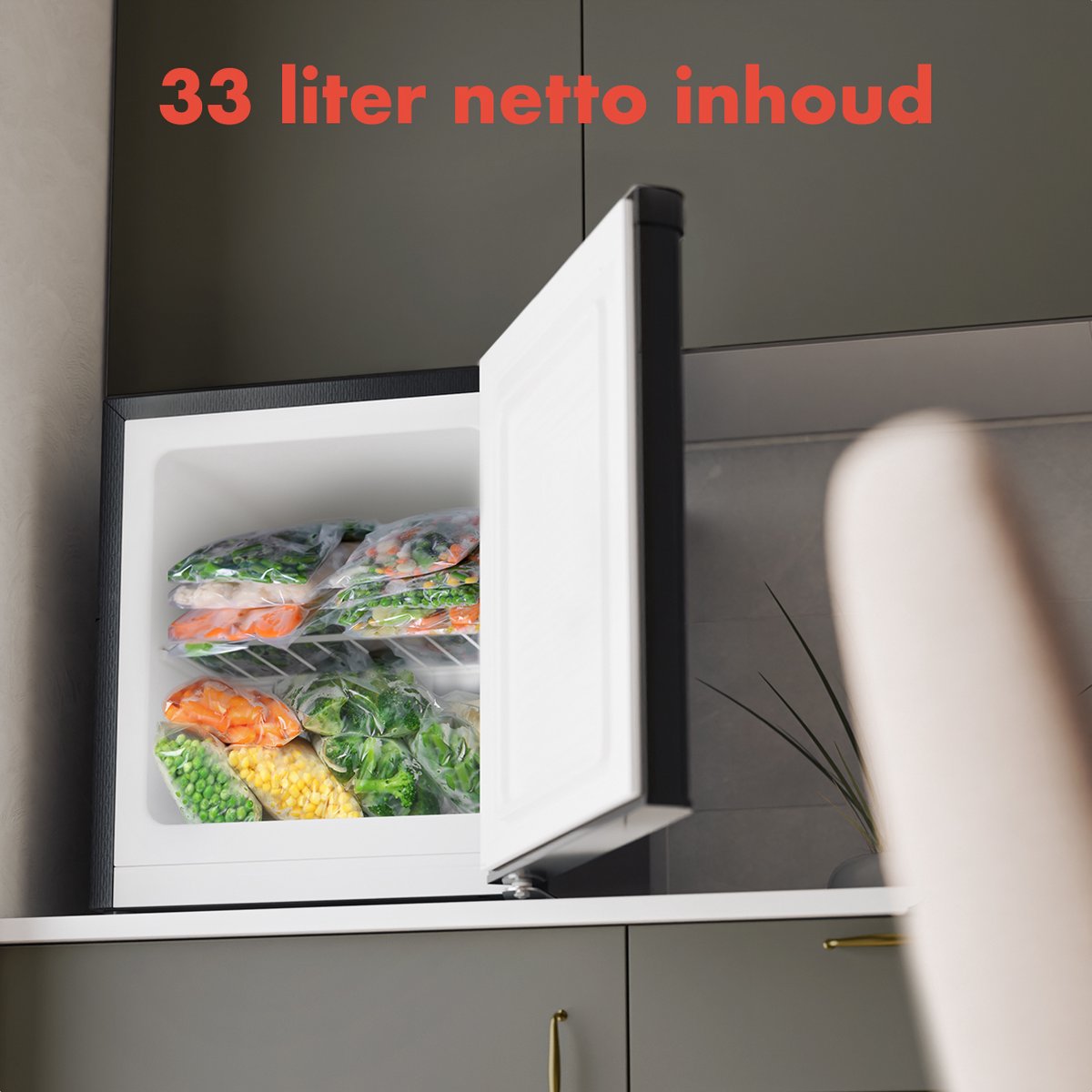 KitchenBrothers Mini Vriezer 33L Vrijstaand Zwart