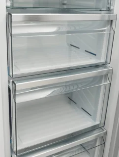 Sharp SJSC11CMXWDEU kastmodel vriezer wit 186cm