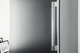 Whirlpool UW8F2YXBIF2 Vriezer 263 l Roestvrijstaal